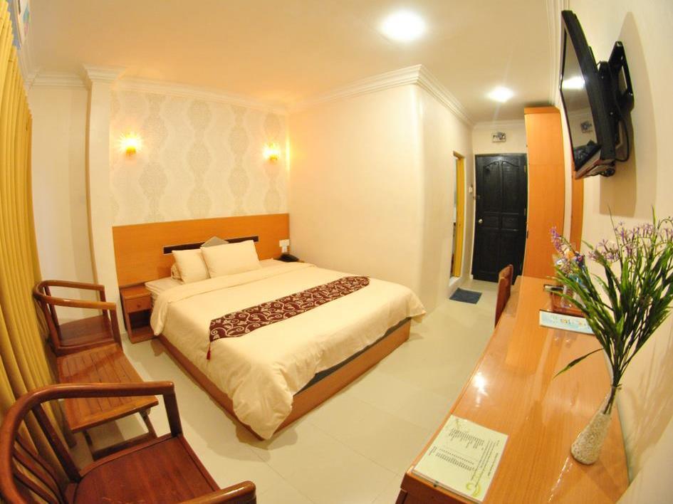 Hotel Panorama Танджунг Пинанг Екстериор снимка